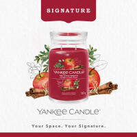 Red Apple Wreath - Yankee Candle Signature Duftkerze im...